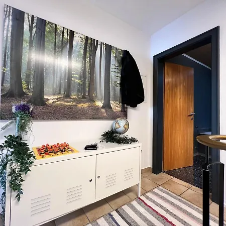 Apartment Mitten Im Zentrum Mit Sonniger Terrasse *