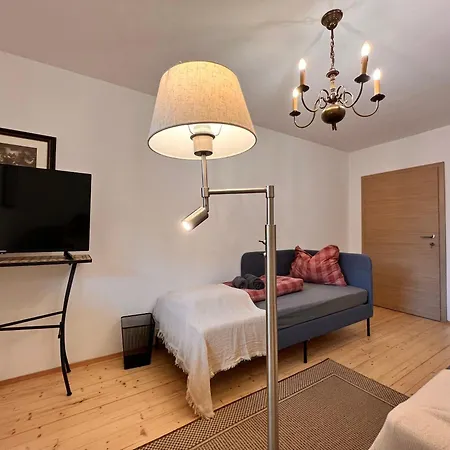 Mitten Im Zentrum Mit Sonniger Terrasse 公寓