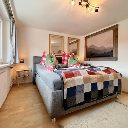 Mitten Im Zentrum Mit Sonniger Terrasse 泰尔夫斯