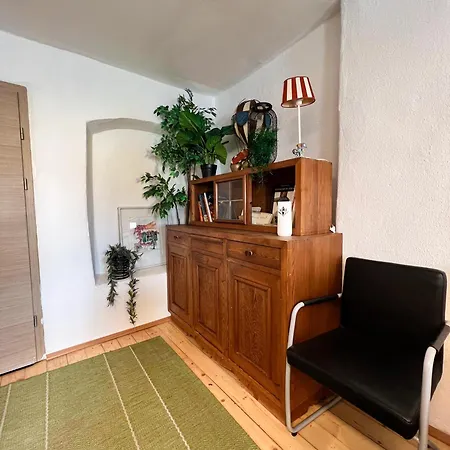 Mitten Im Zentrum Mit Sonniger Terrasse Apartment *