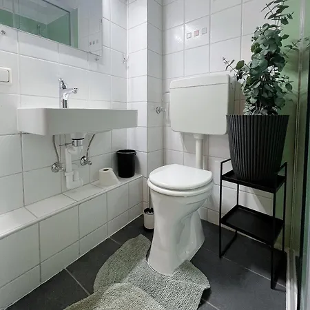 Mitten Im Zentrum Mit Sonniger Terrasse Apartment