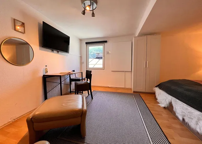 Mitten Im Zentrum Mit Sonniger Terrasse Lägenhet *