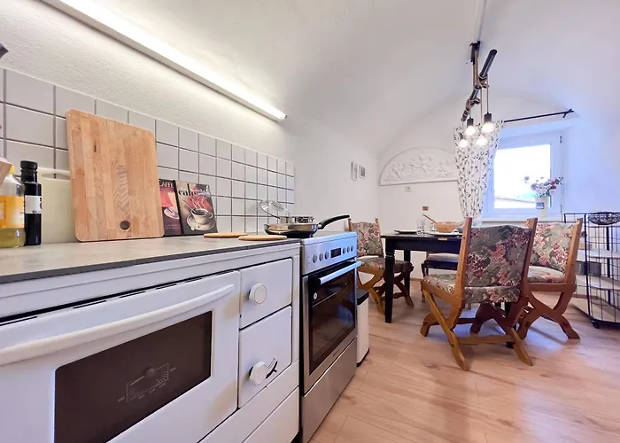 Lägenhet Mitten Im Zentrum Mit Sonniger Terrasse Telfs