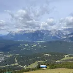 Mitten Im Zentrum Mit Sonniger Terrasse Апартаменты