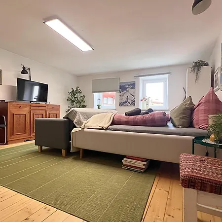 Mitten Im Zentrum Mit Sonniger Terrasse Apartamento Telfs