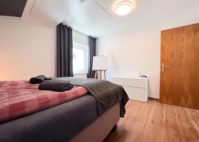 Mitten Im Zentrum Mit Sonniger Terrasse شقة تيلفس