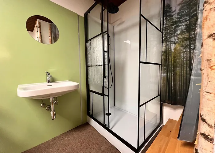 شقة Mitten Im Zentrum Mit Sonniger Terrasse *