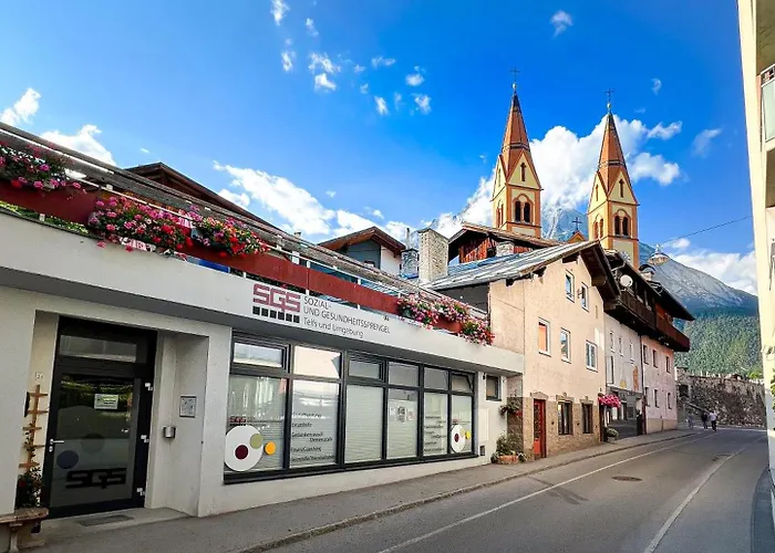 شقة Mitten Im Zentrum Mit Sonniger Terrasse