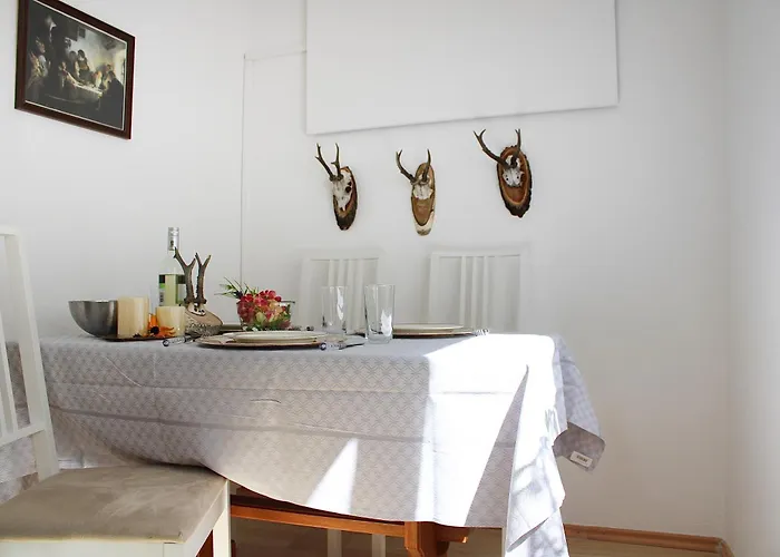 شقة Mitten Im Zentrum Mit Sonniger Terrasse *