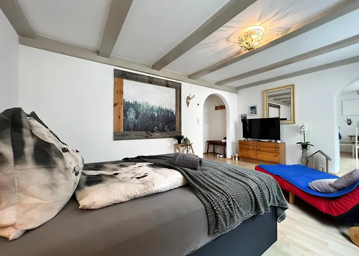 شقة Mitten Im Zentrum Mit Sonniger Terrasse