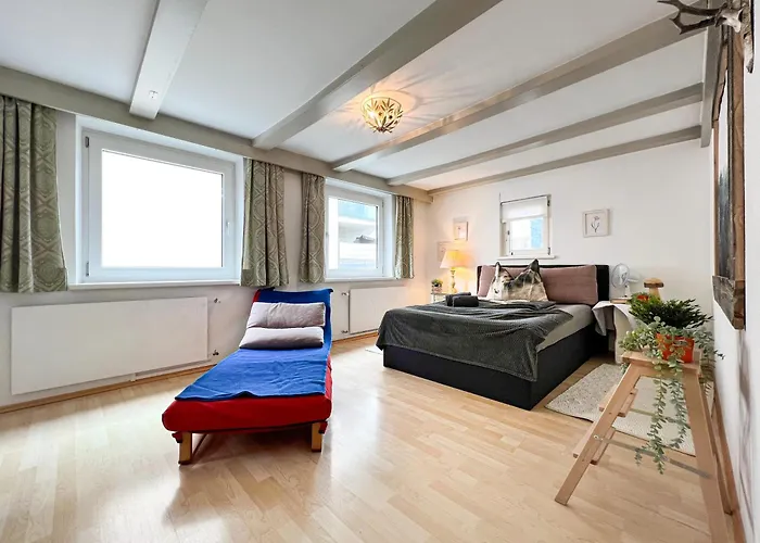 Mitten Im Zentrum Mit Sonniger Terrasse