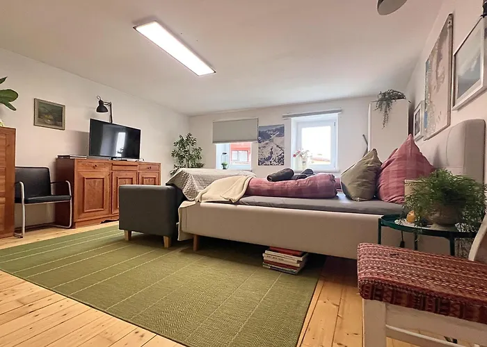 Mitten Im Zentrum Mit Sonniger Terrasse Apartamento Telfs